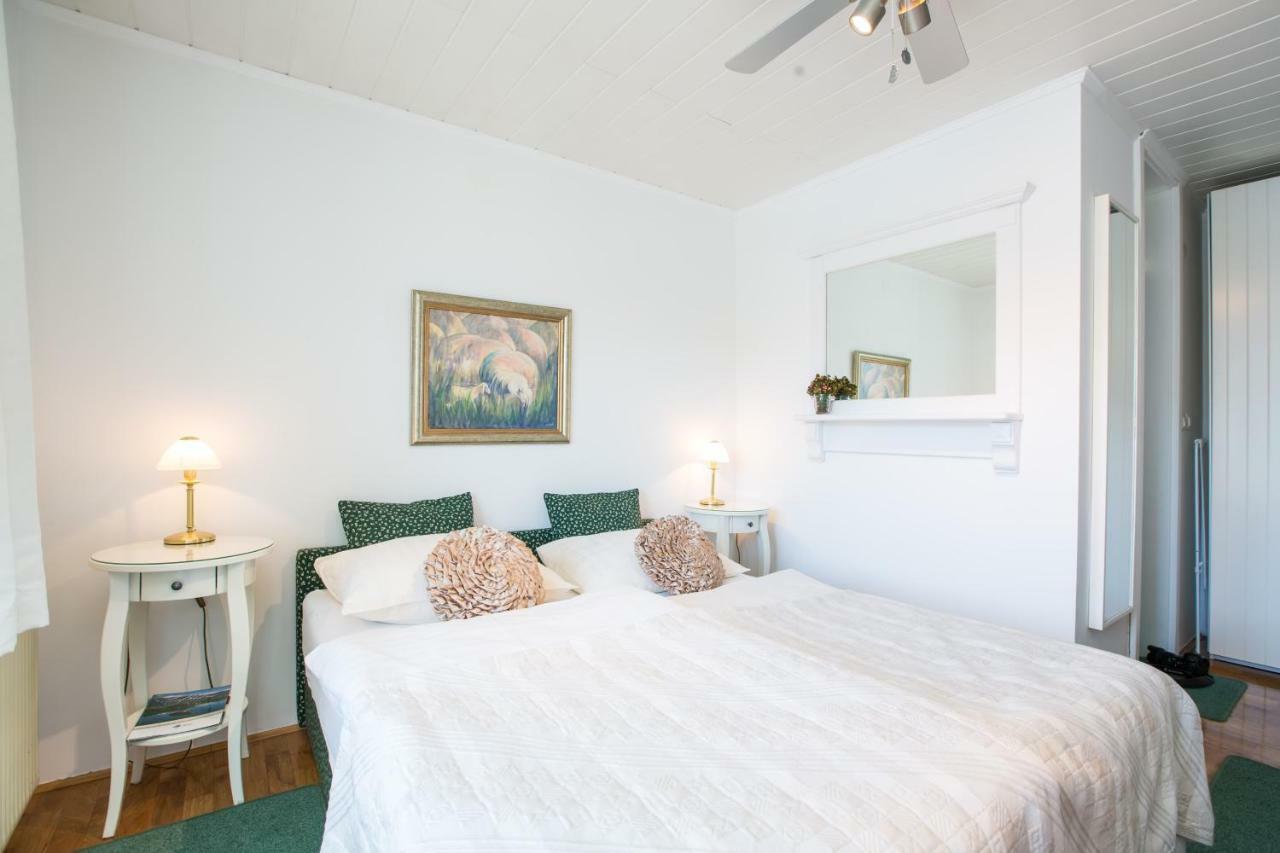 B&B Pletna A Double Lake-View Room 블레드 외부 사진